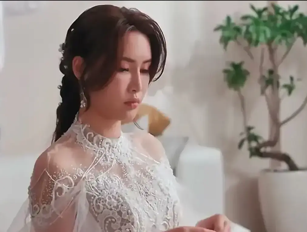 《苏畅-小凤新婚》完整未删减版-艾熙倾情演绎怀旧台味风情-4K高清免费下载苏畅-小凤新婚