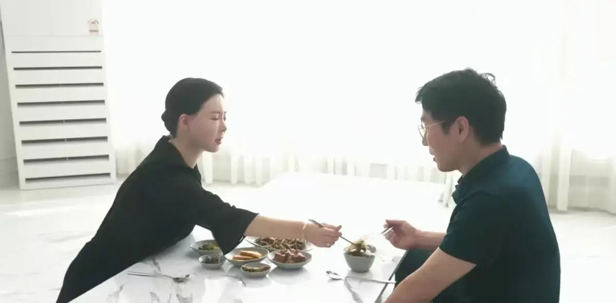 《50岁继母的诱惑》4K高清画质禁忌拉扯-继母的诱惑未删减中文版-免费在线看无广告
