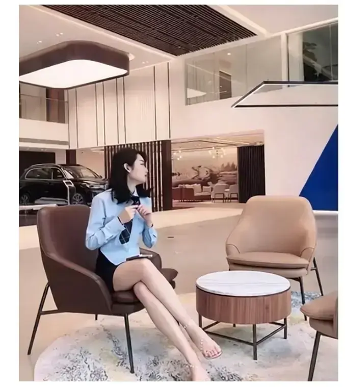 佳木斯新玛特迪桑特女销售事件完整现场视频在线观看，破防到说不出话全网震惊，佳木斯新玛特迪桑特导购事件视频免费播放
