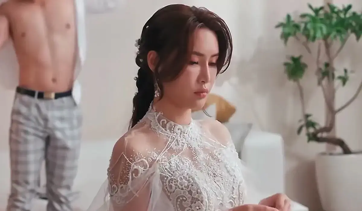 《小凤新婚》完整版上线-苏畅艾熙全程无删减-高清画质免广告在线观看-全集资源免费放送小凤新婚-无需会员云端秒存即看