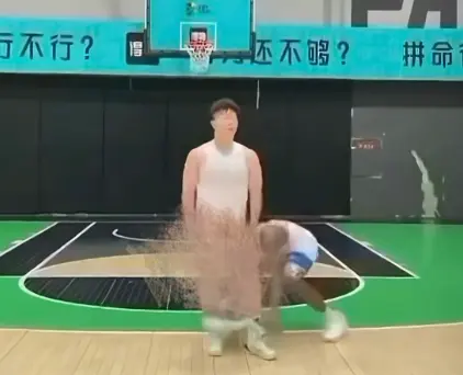 爆火短视频《牛教练的裤子》完整版免费观看-牛教练的裤子高清无删减在线播放-搞笑剧情全集一键观看