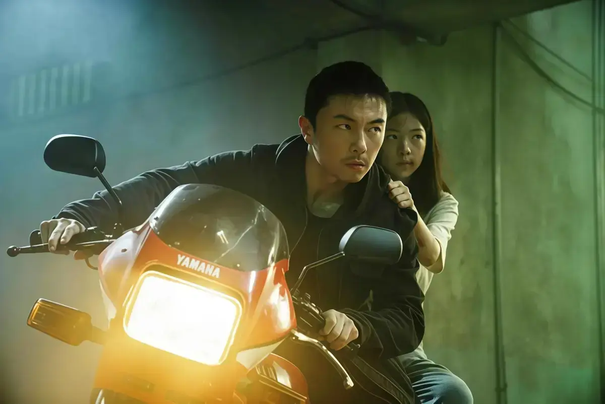 《火遮眼》完整版HD高清在线播放-动作电影《火遮眼》超清4K无删减免费看-谢苗主演火遮眼资源下载