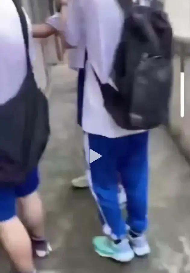 《大昌市第七中学鬼敲门》全集免费在线观看-大昌七中鬼敲门1080P高清无删减版-无广告流畅播放夸克网盘下载《大昌市第七中学鬼敲门》