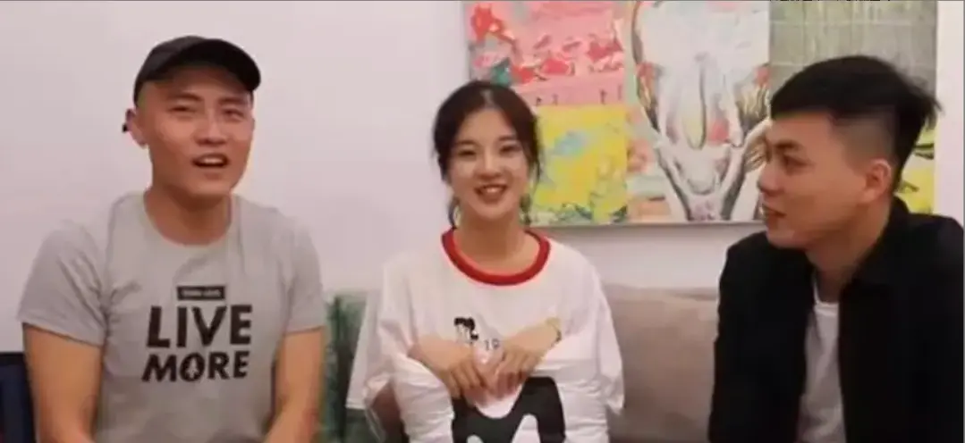 《兄妹蕉谈》未删减完整版免费在线观看-林予曦青春懵懂学生角色-夸克网盘极速下载兄妹蕉谈全集资源-蓝光超清4K修复版