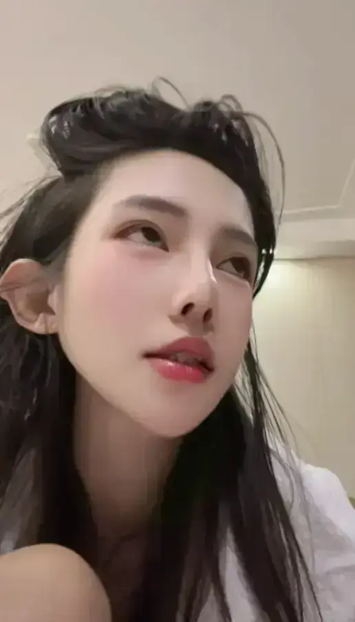 《七七大魔王》变身化妆剧情全收录-超清原视频免费观看-七七大魔王精彩高能片段合集